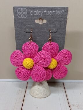 Daisy Fuentes Bright Pink & Yellow Floral Straw Drop Earrings